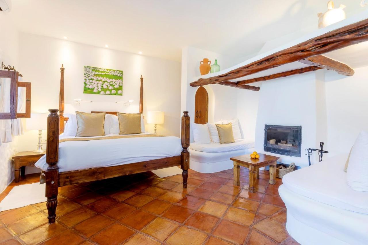 Agroturismo Atzaro Santa Eularia des Riu Luaran gambar